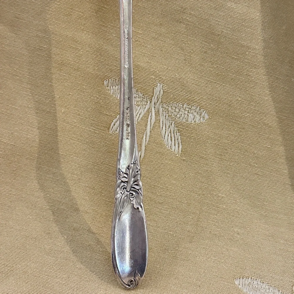 Vintage Community White Orchid 1953 Serving / Meat Fork.